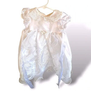 Baby 0-3 mo Alegria baptism gown w embroidered Mary. Like new cndtn.